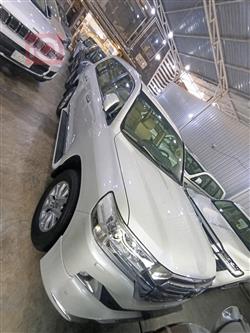 تۆیۆتا لاند کروزەر